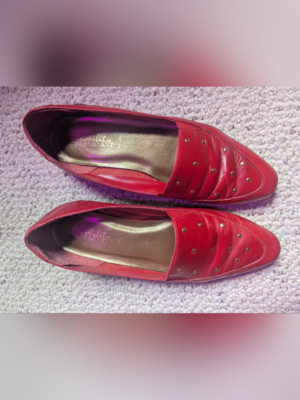 Vintage Leather Loafers Red With Gold Details - Size 9